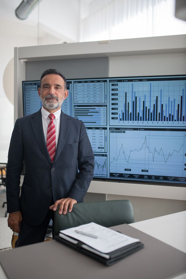Lead Financial Advisor